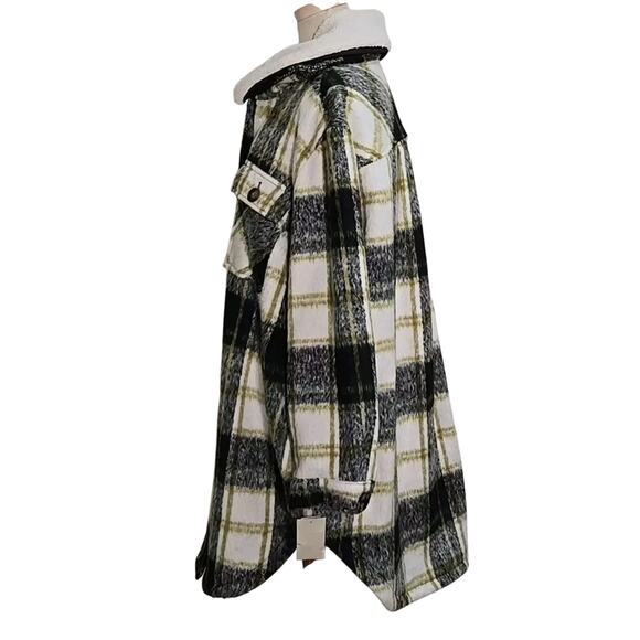 Koolaburra by UGG Coat Small  Faux Wool Plaid Shacket Sherpa Gold Green NEW - Picture 5 of 7